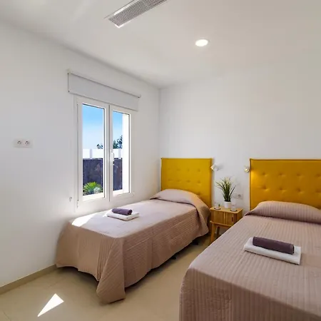 Casa Manuel By Villa Playa Blanca